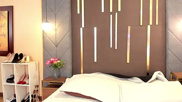 OliviGrace online show from 02.16.26