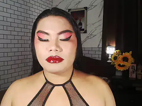 Snapshot of TSbrianaHugeCock chatting on 10.03.25 TSbrianaHugeCock online show from 10.03.25