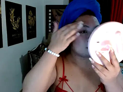 TSbrianaHugeCock online show from 04.17.26