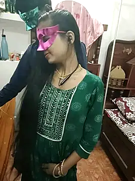 LOVE568 online show from 11.22.25