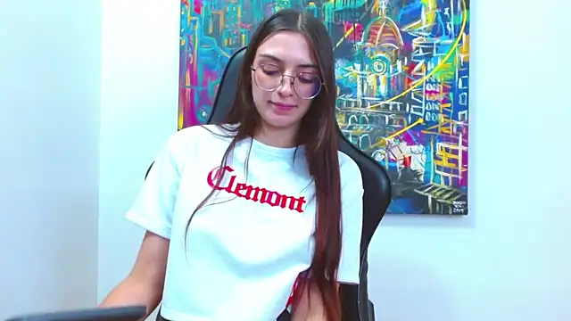 Lea Deluc online show from 03.15.26