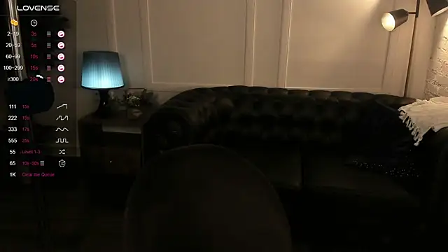 Dark Moni online show from 10.01.25