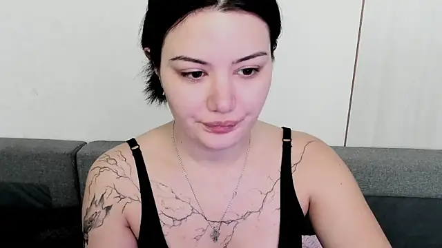 Dark Moni online show from 07.06.26