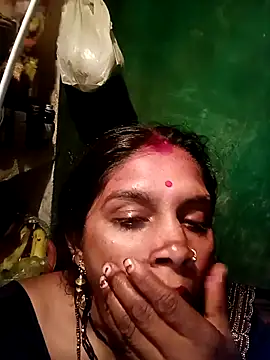 Snapshot of Chanchal_ji chatting on 09.11.25 Chanchal ji online show from 09.11.25