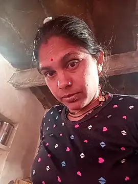 Snapshot of Chanchal_ji chatting on 11.21.25 Chanchal ji online show from 11.21.25