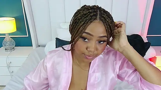 AngelaRoberts online show from 09.13.25