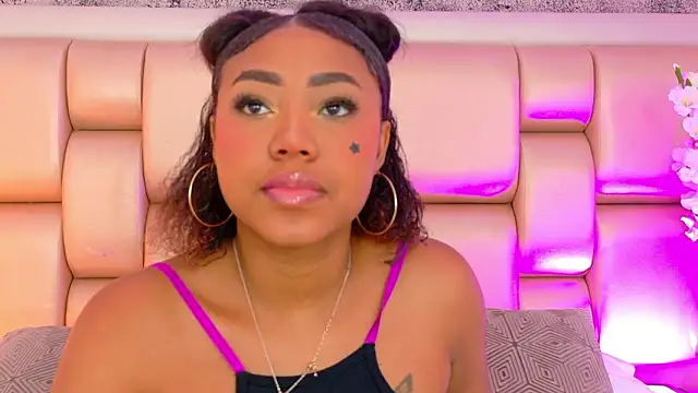 AngelaRoberts online show from 03.17.26