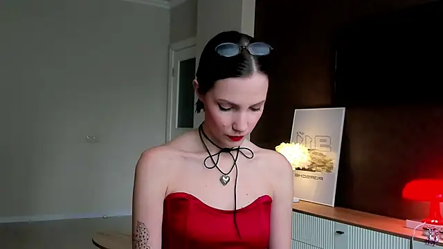 AdeleShinemm online show from 10.23.25