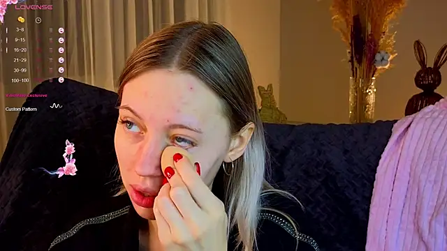 NyxaThorn online show from 12.01.25