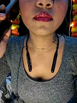 Snapshot of Horny_Ishika chatting on 02.18.26 Horny Ishika online show from 02.18.26