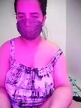 Snapshot of maria_sexyyyy chatting on 05.17.26 maria sexyyyy online show from 05.17.26