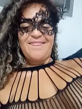 RaphinhaSanches online show from 12.16.25