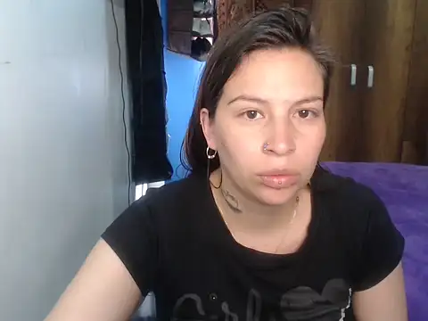 Snapshot of cloequeen15 chatting on 03.21.26 cloequeen15 online show from 03.21.26