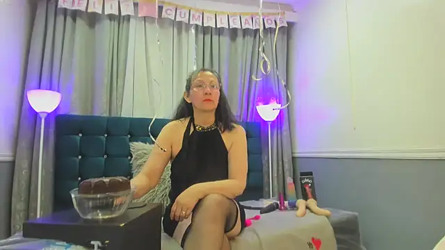 Oriana Jhonson online show from 04.25.26