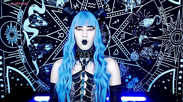 naomi satan online show from 10.09.25