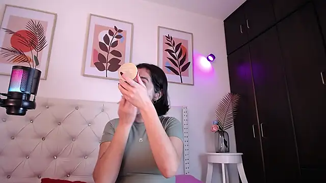 barbyehot online show from 11.23.25