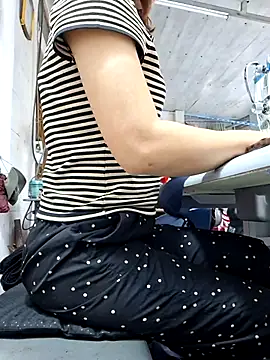 irina hana online show from 11.18.25