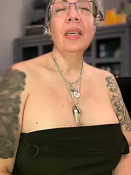 dieseldame1313 online show from 03.10.26