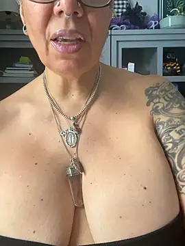 dieseldame1313 online show from 04.03.26