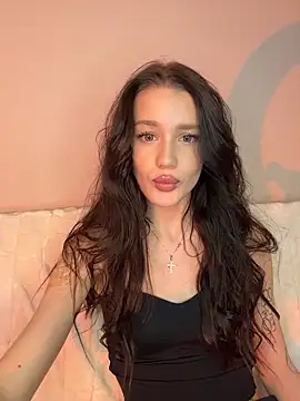 Aria Mila online show from 02.10.26