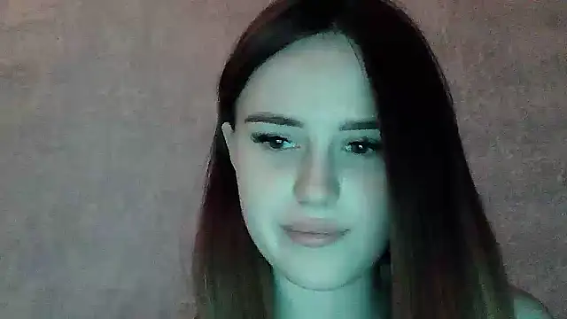 SweetLoraa online show from 02.12.26