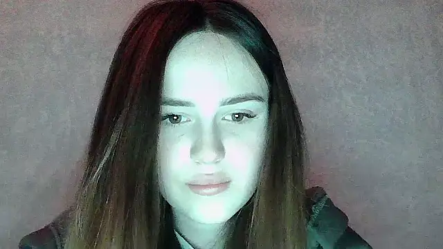 SweetLoraa online show from 04.11.26