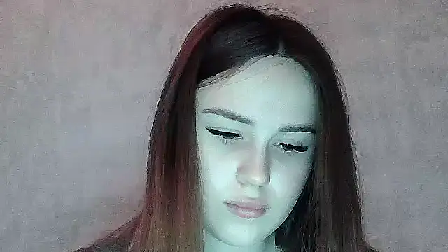 SweetLoraa online show from 04.17.26