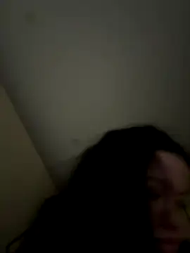 SunnyLeila2101 online show from 12.22.25