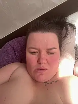 SunnyLeila2101 online show from 03.12.26