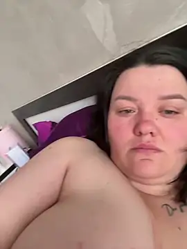 SunnyLeila2101 online show from 04.08.26