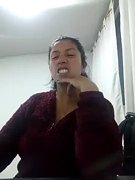 Snapshot of MihaCarther chatting on 04.30.26 MihaCarther online show from 04.30.26