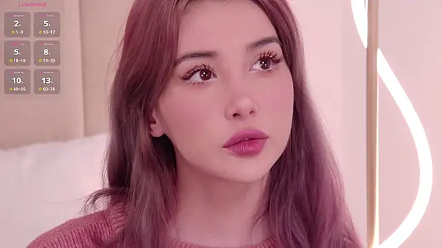 Nesolla online show from 11.24.25