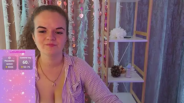 Luisa Rosee online show from 09.25.25