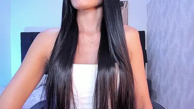 kaylaadams7 online show from 12.17.25