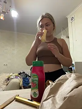 SunshineEmma online show from 09.14.25