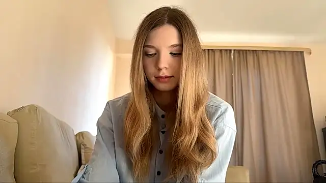 FruityXo online show from 11.02.25