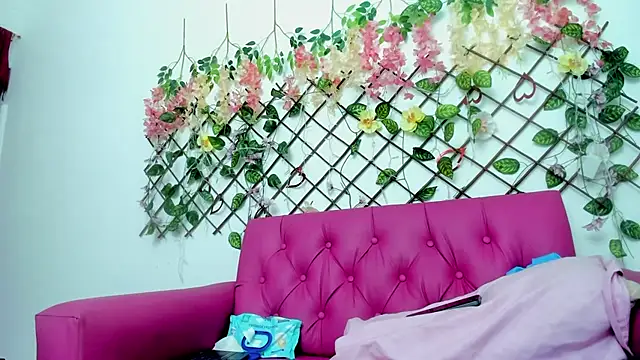 Snapshot of cris_dulce chatting on 03.31.26 cris dulce online show from 03.31.26