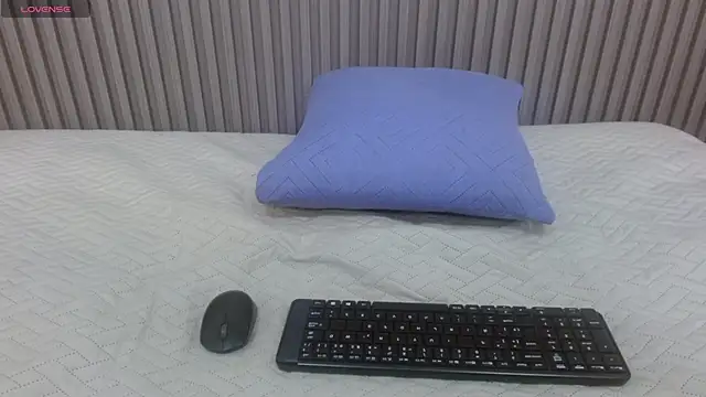 Lancelot 19 online show from 09.09.25