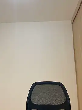 LauraCatalina online show from 09.15.25