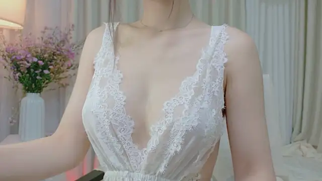 Snapshot of Vessi-babe chatting on 06.05.26 Vessi-babe online show from 06.05.26