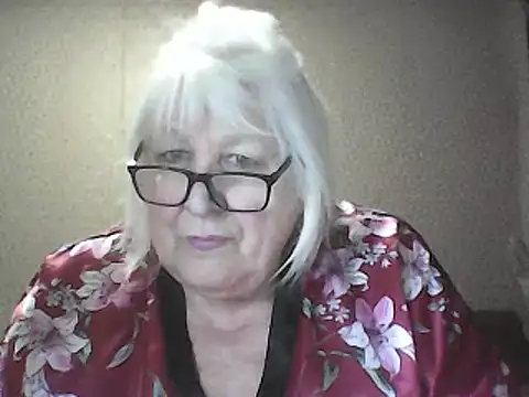 Alexia64231 online show from 04.23.26