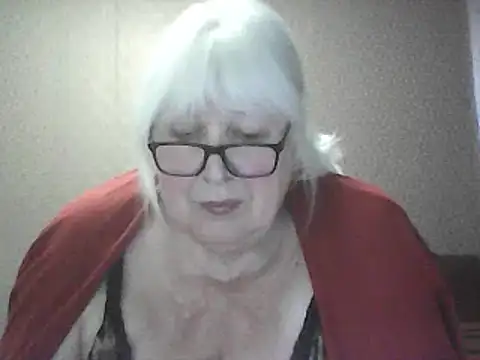 Alexia64231 online show from 04.27.26