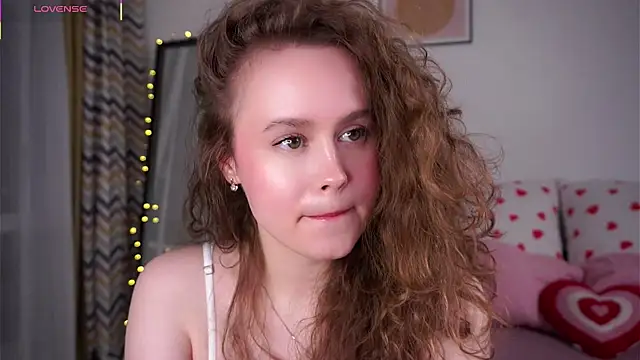 Snapshot of SusannaScholler chatting on 05.03.26 SusannaScholler online show from 05.03.26