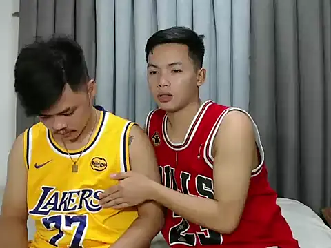 hot emman online show from 10.27.25