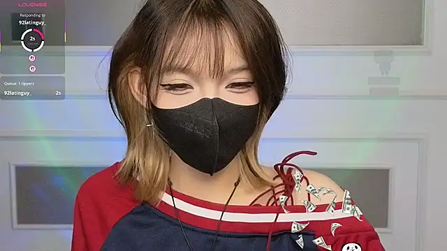      Panda      online show from 04.10.26