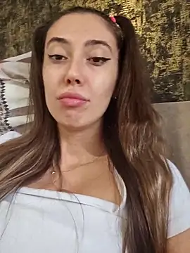 Snapshot of Virgin_Pussy_Horny chatting on 11.05.25 Virgin Pussy Horny online show from 11.05.25