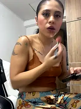 LuluMonroe Eup online show from 09.26.25