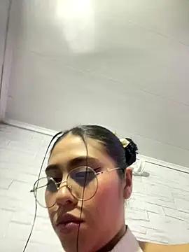 LuluMonroe Eup online show from 12.19.25