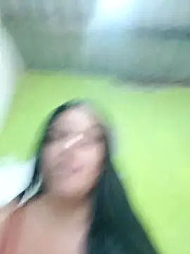 Snapshot of biancaalvess chatting on 04.15.26 biancaalvess online show from 04.15.26