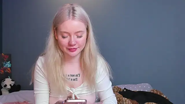 Lillie Berry online show from 04.11.26